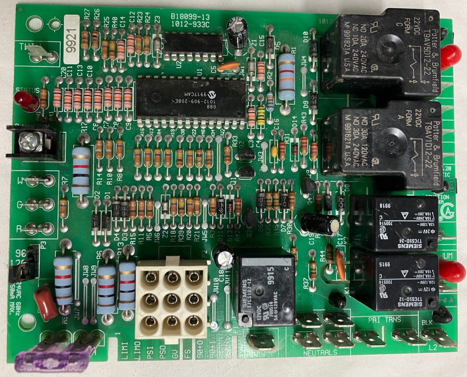 Goodman 1012-933C Furnace Control Board OEM B18099-13 Works Perfect Shipped!