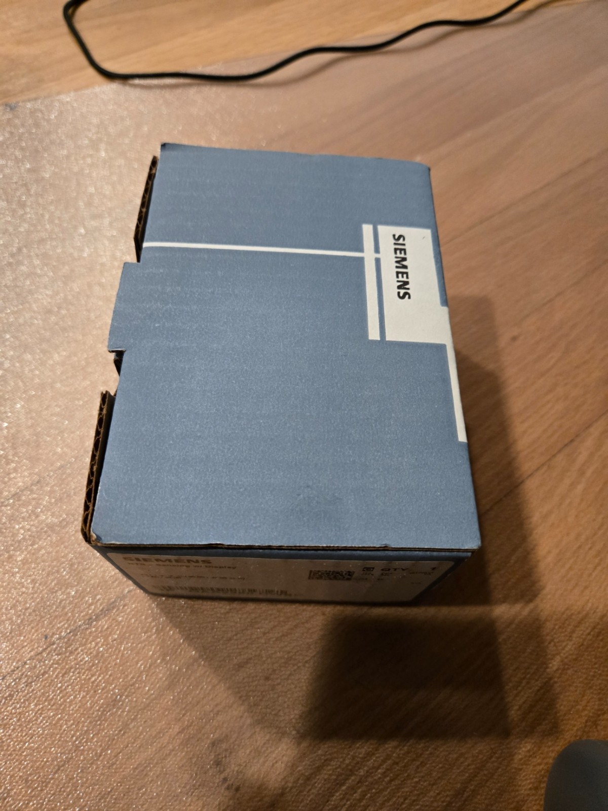 SIEMENS QAA2280.DWSC Room Temp Sensor, Integ Siemens Control 48RH74