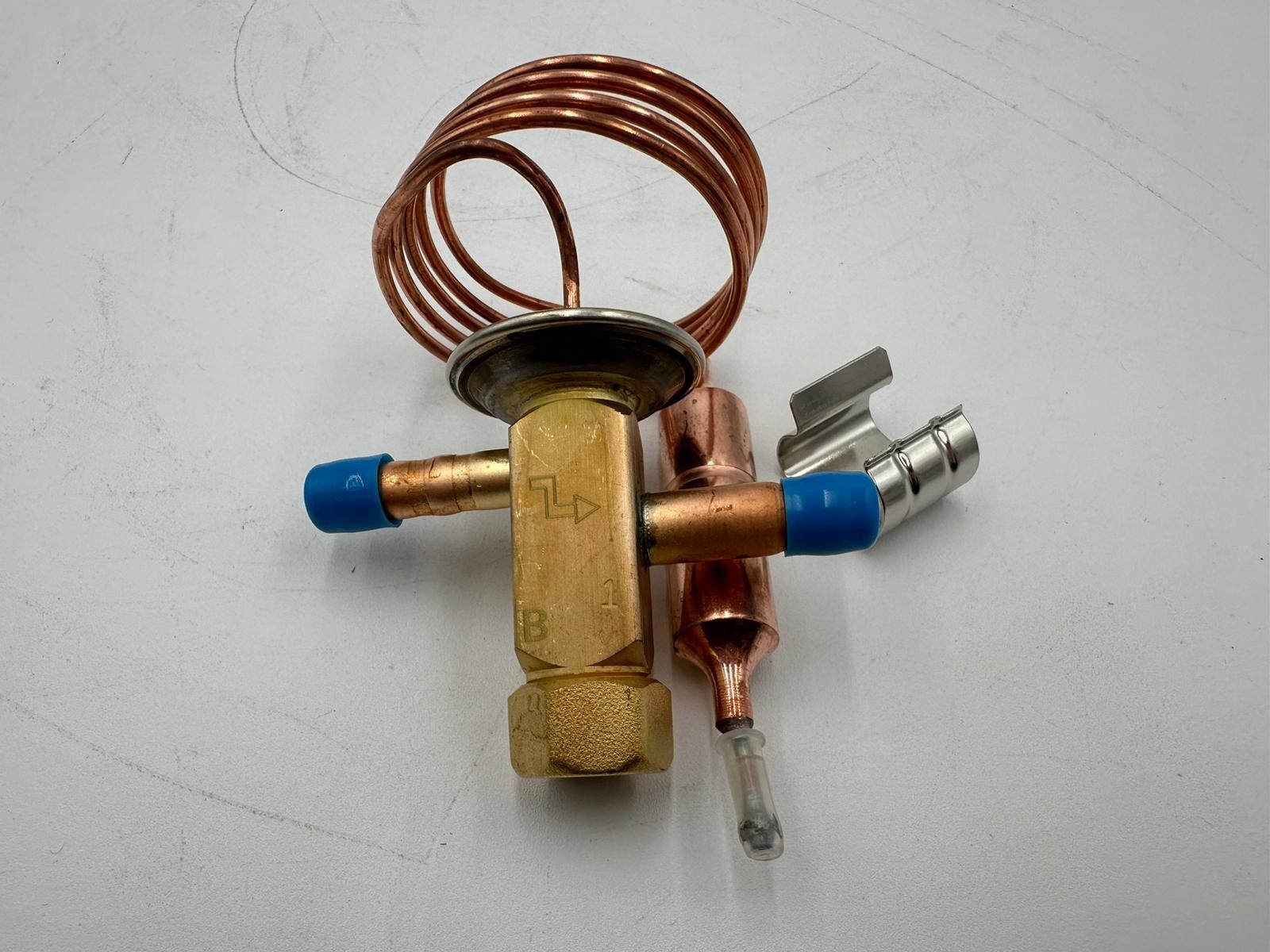 R134a Thermostatic Expansion Valve Sanhua In 1/4 Out 1/4 Solder 32023-1 RFG B04