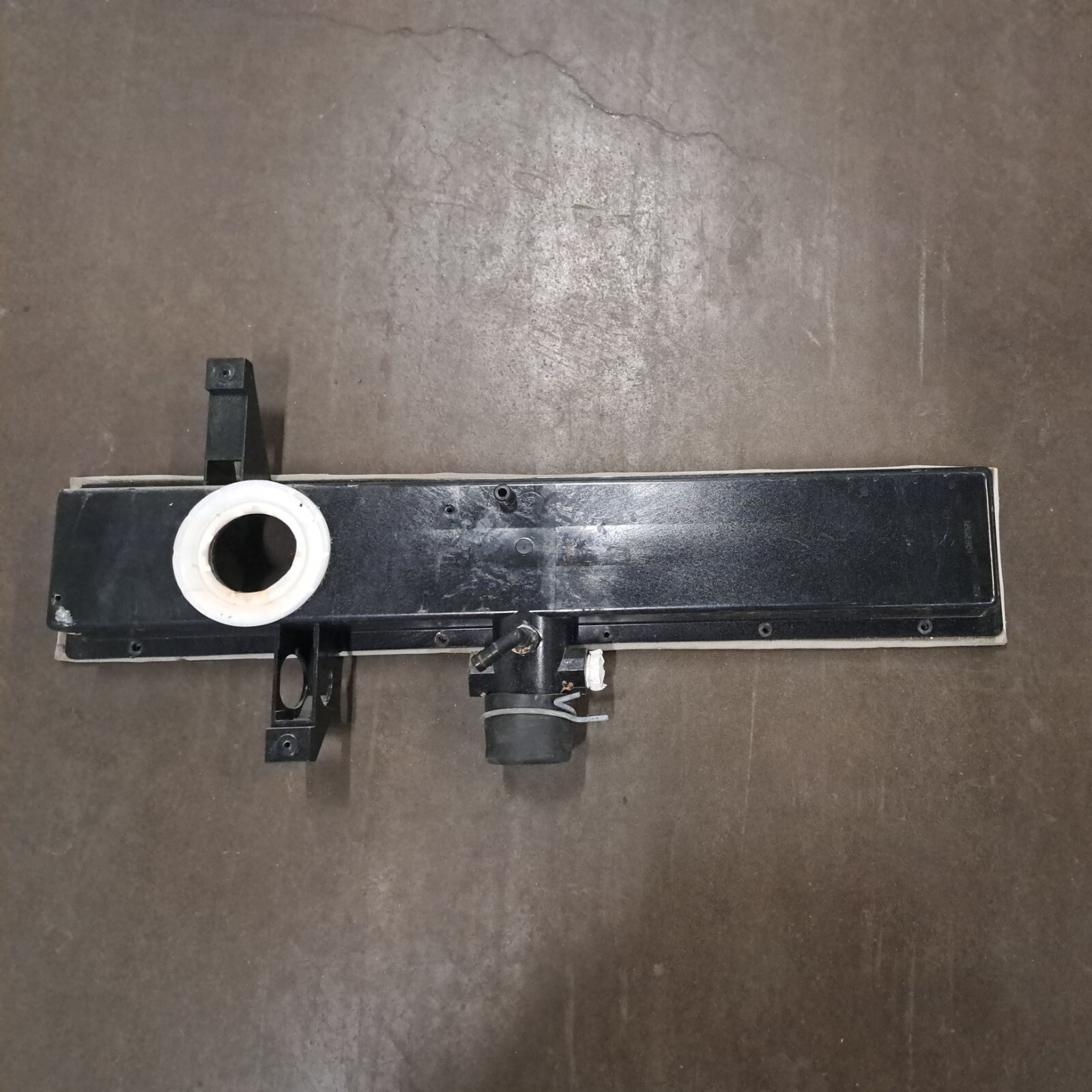 18J2301 Lennox Furnace Collector Box 64J12 / LB-66579C Condensation Pan 24″ Wide