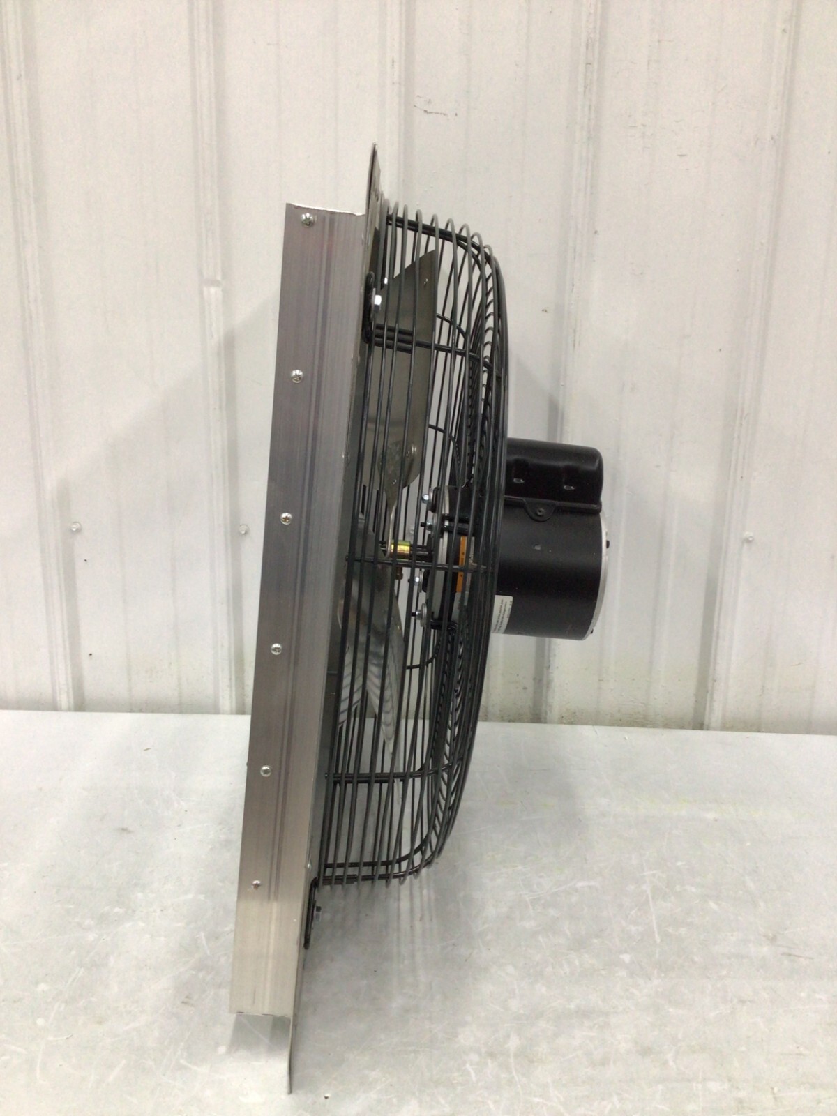Dayton 484X46 Shutter Mount Exhaust Fan, 24 In Dia Blade, 1/4 Hp, 1 Phase