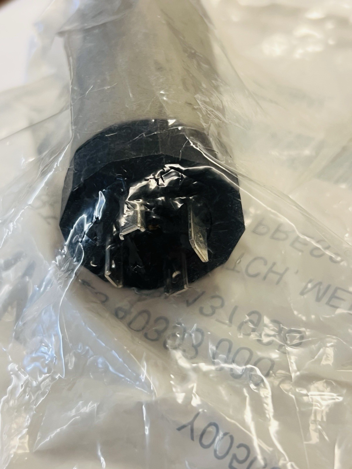 York 325-40393-000 High pressure Cutout Switch / OEM / New