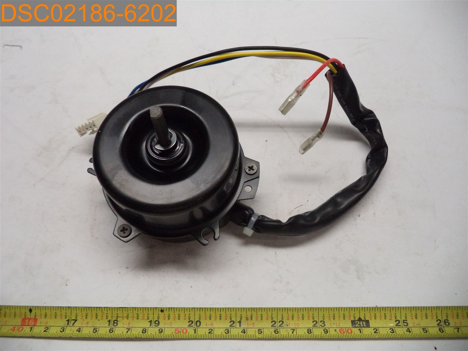 Broad Ocean A/C Fan Motor Y4L403B265L 115V 60Hz 18W .45A 1350 RPM, 810901265