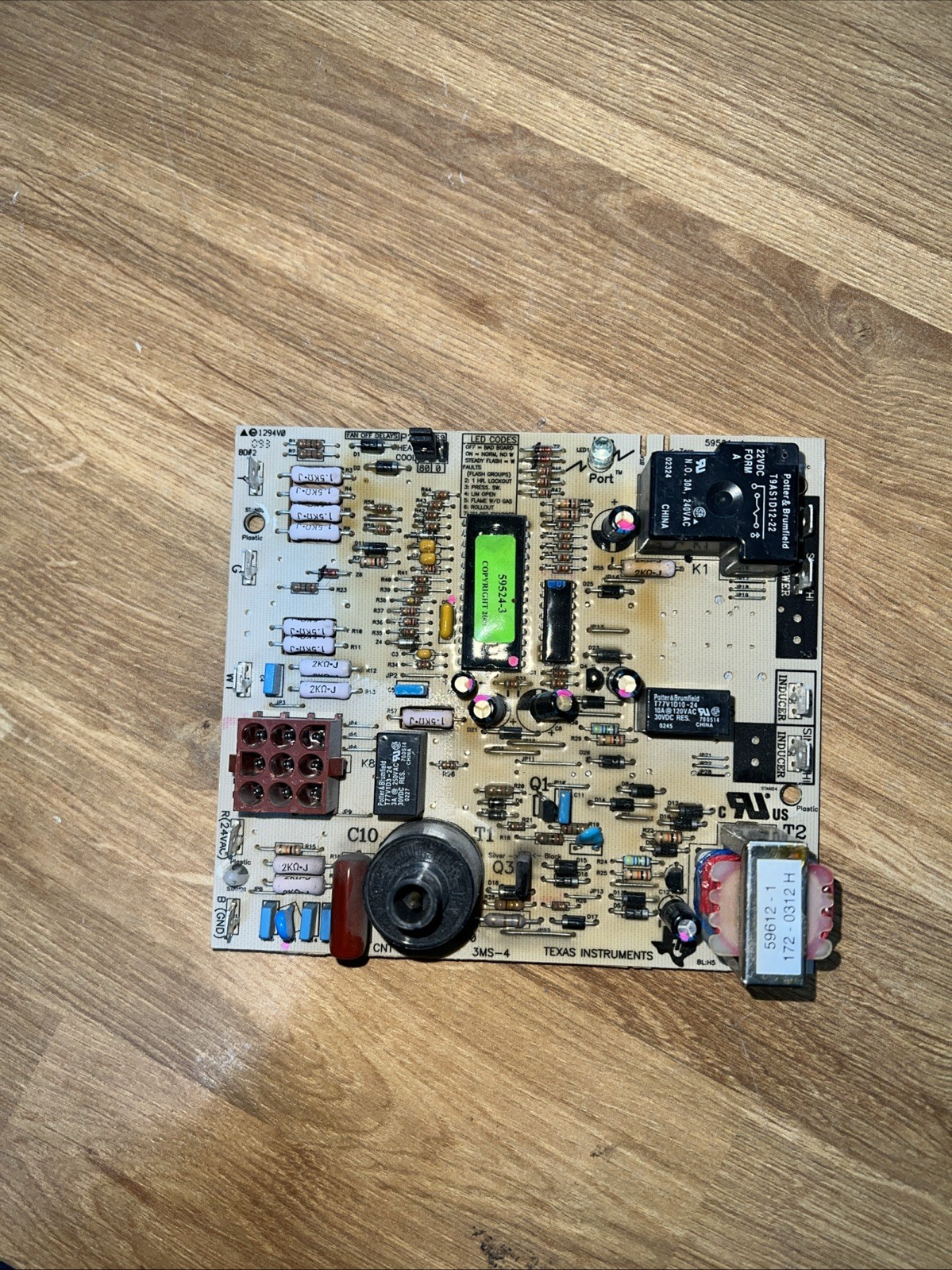 Trane American Standard CNT0456 X13650873010 Furnace Control Board 7Day Warranty