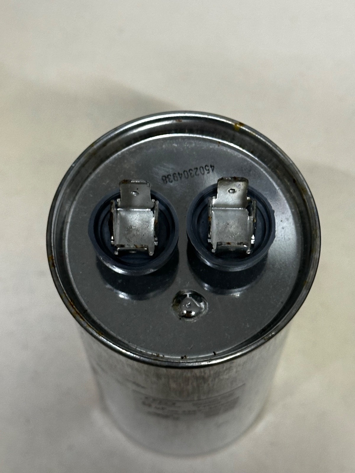 First Choice Capacitor Lennox Part Number Y4608 Run Capacitor 60 uF 440V Round