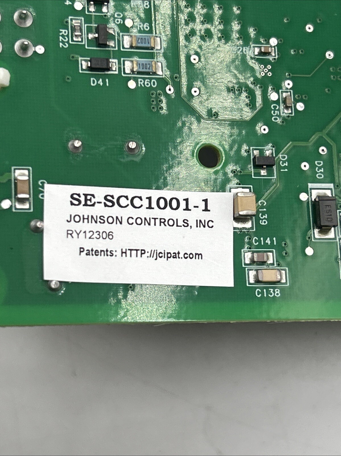 JOHNSON CONTROLS Smart Chiller Controller SE-SCC1001-1 E229342 30 Days Warranty