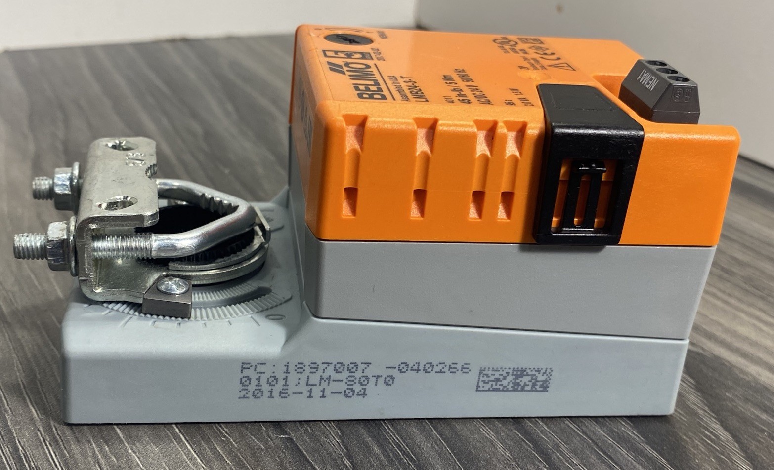Belimo LMB24-3-T Non-Spring Return Damper Actuator 45in-lb 5Nm 24 VAC/DC NEMA1