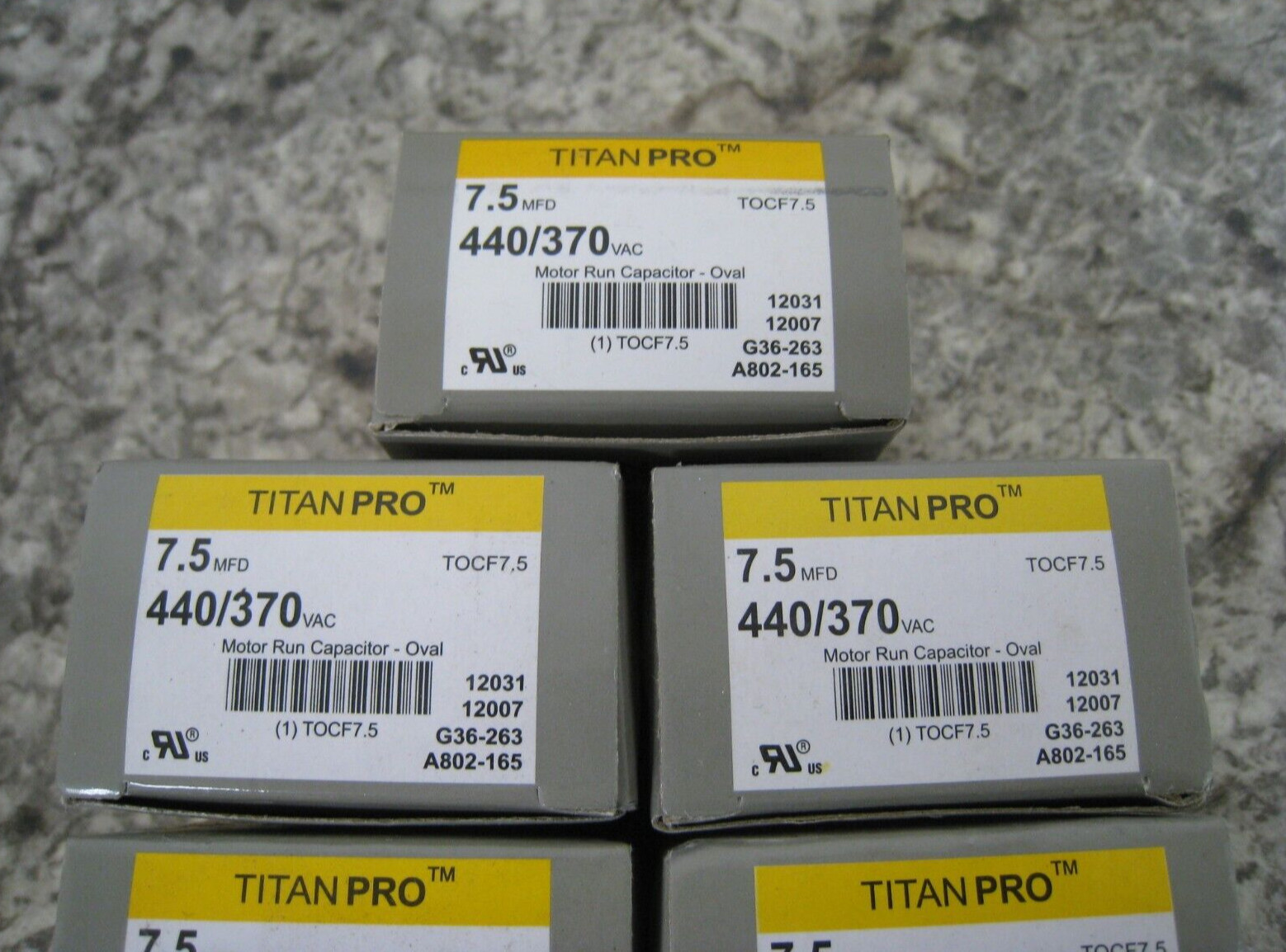 7 x New Titan Pro TOCF7.5 7.5MFD 440/370VAC Oval Motor Run Capacitor Lot