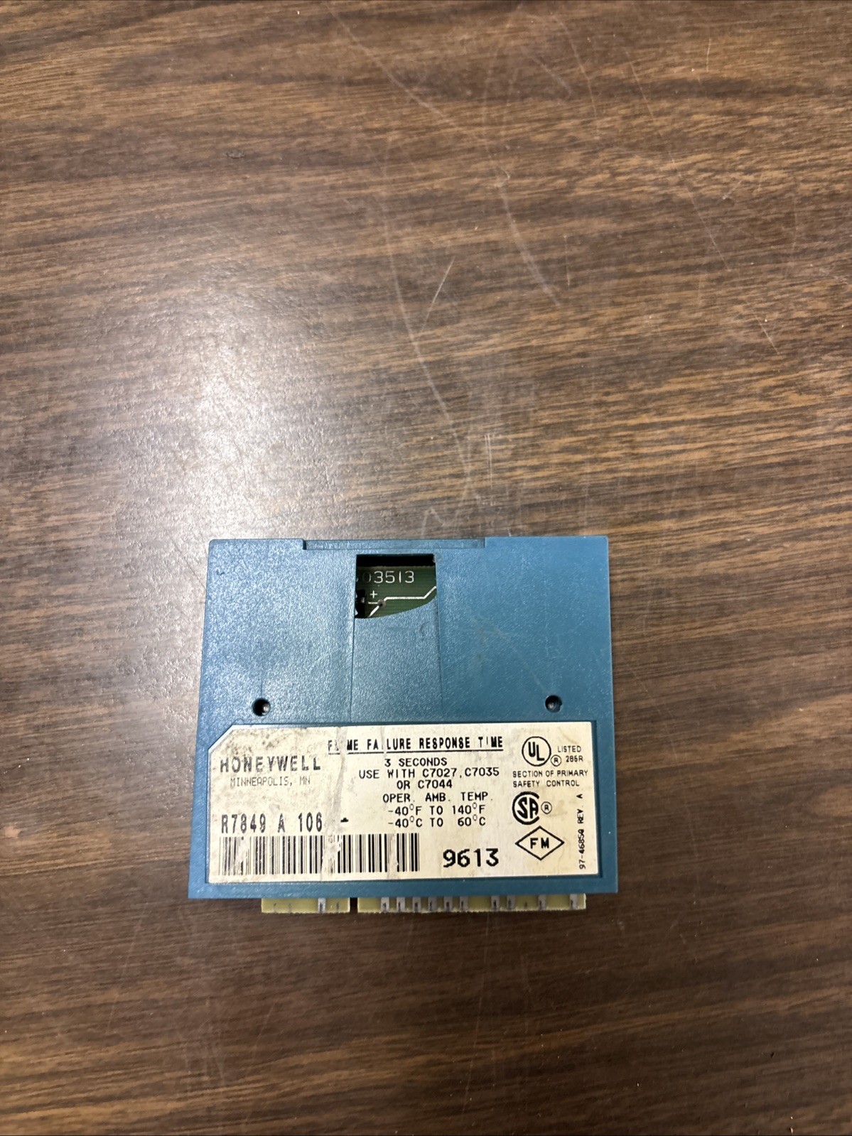 Honeywell R7849 A 106 Ultraviolet Flame Amplifier