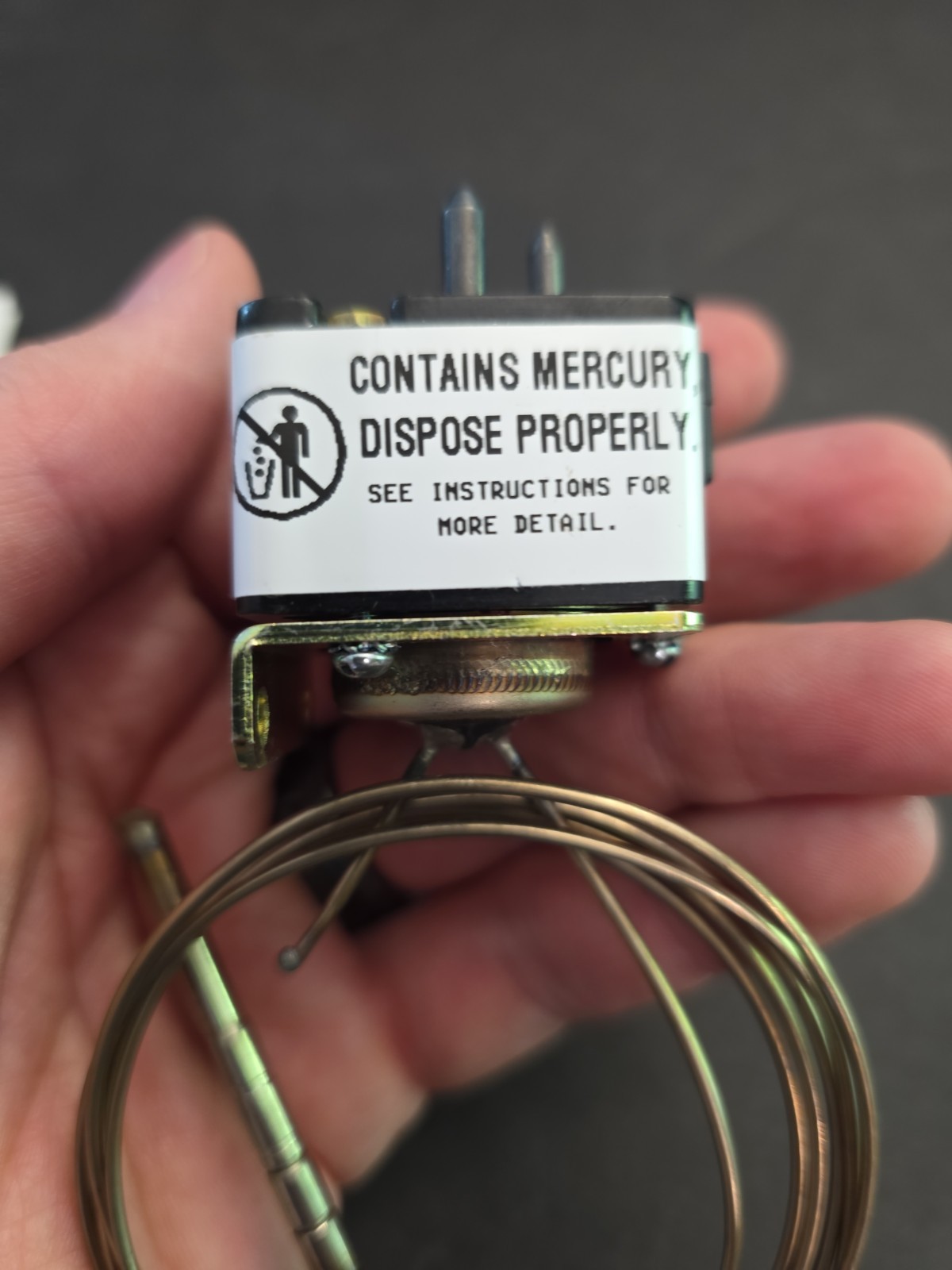 White Rodgers 3098-134 Automatic Pilot 48″ Capillary 3 Pin Plug In # 19 Bulb