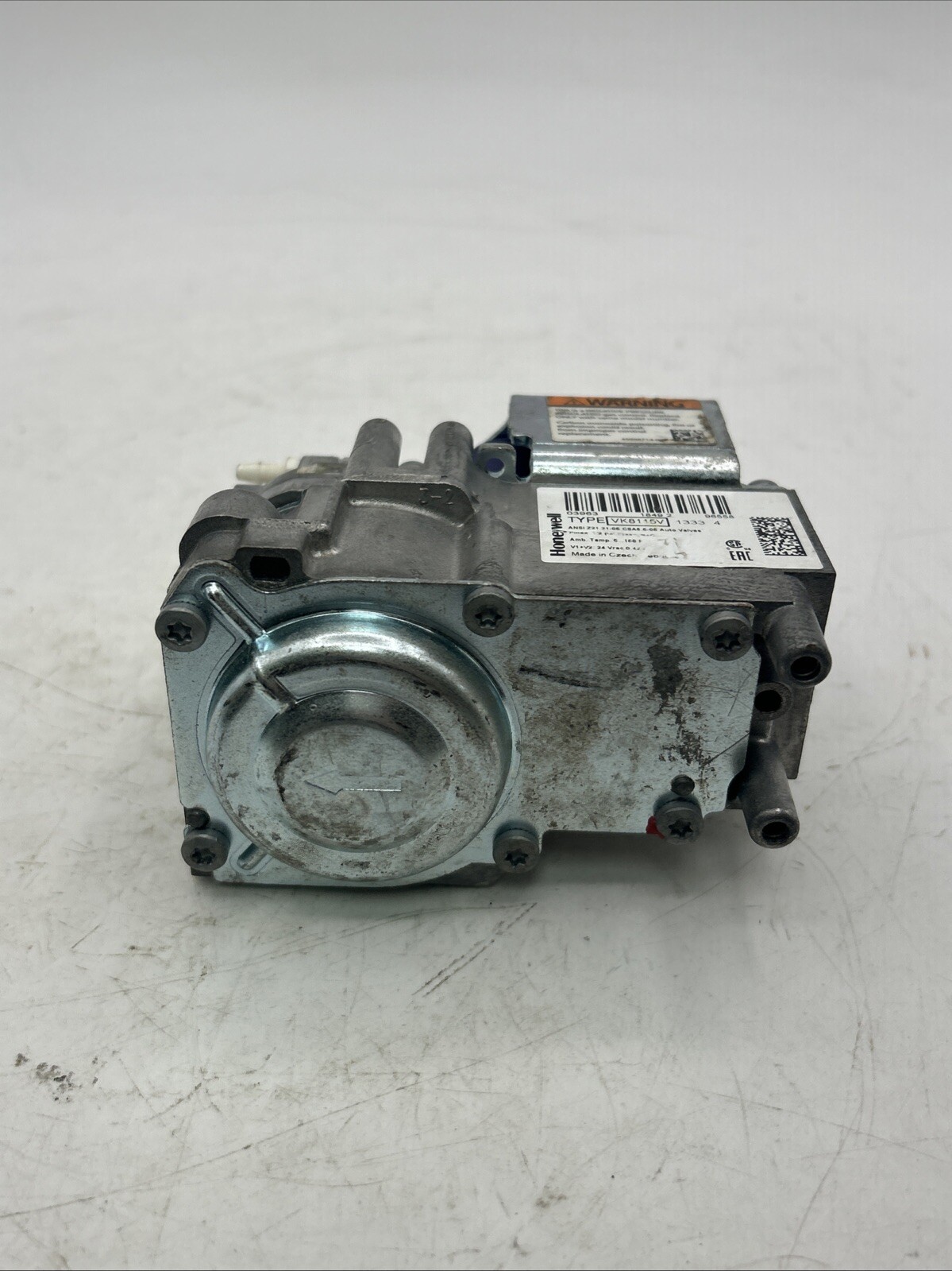 HONEYWELL VK8115V GAS VALVE Untested See Pics 30 Days Warranty