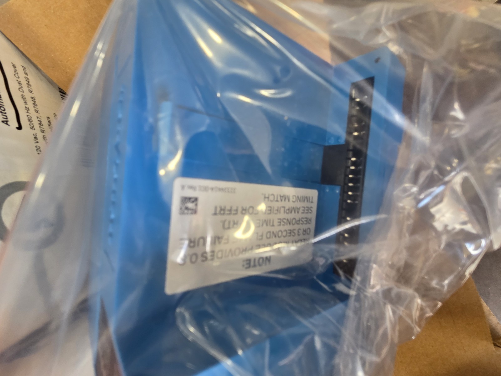 Honeywell 7800 Series Burner Control RM7890 A 1015 Automatic Primary Control
