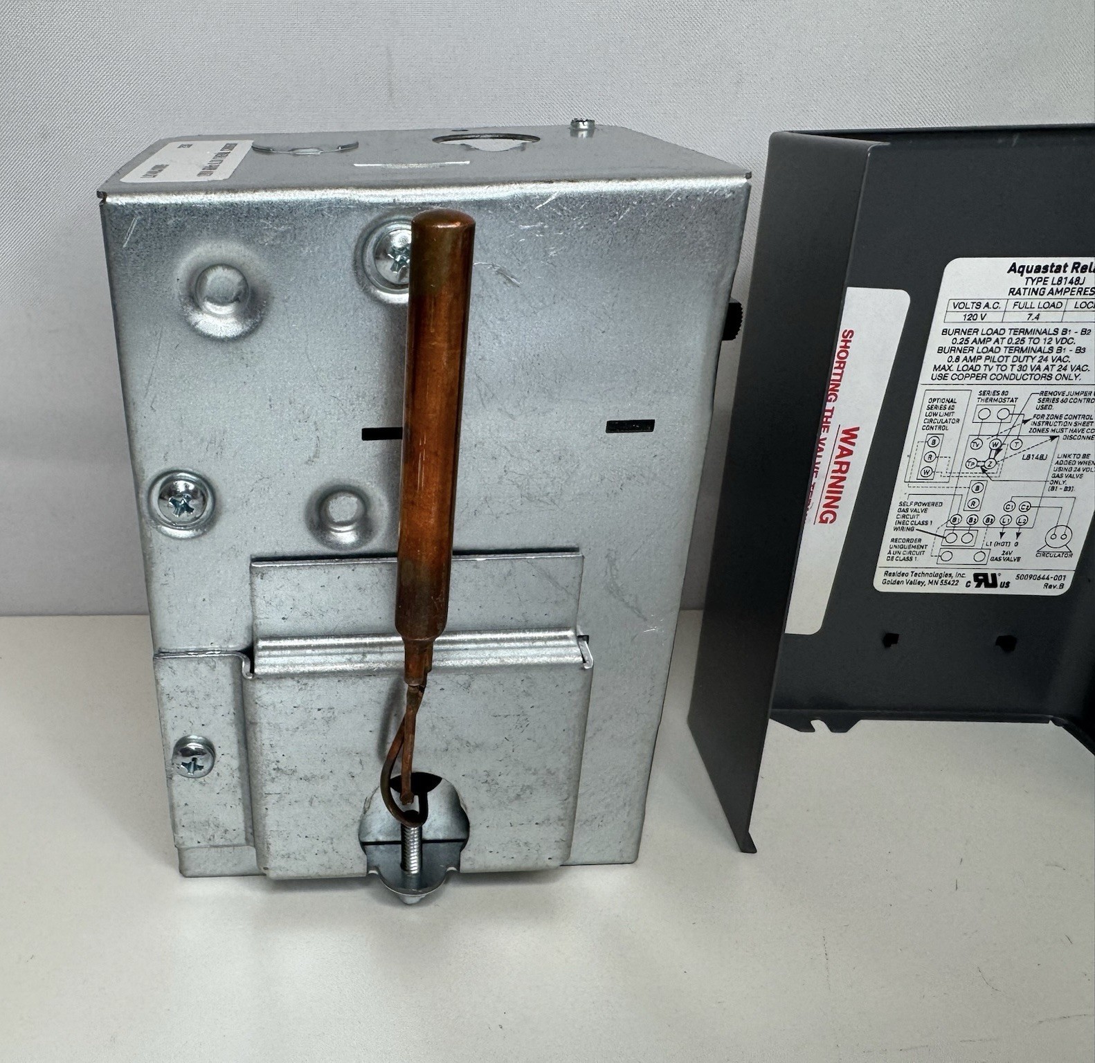 Resideo/Honeywell Aquastat Relay L8148J1009 Heating Control Unit