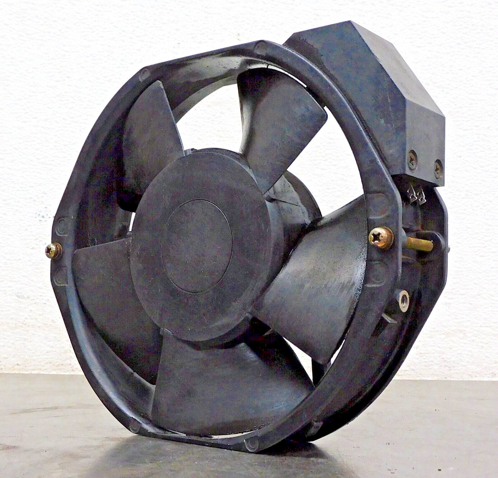 NMB 5915PC-20T-B30 AC Cooling Fan 200V 50/60Hz 34/33W 1 Phase