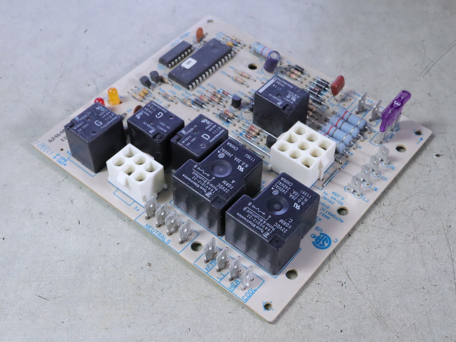 Nordyne Intertherm Honeywell 1012-958A Furnace Control Circuit Board 624640-0