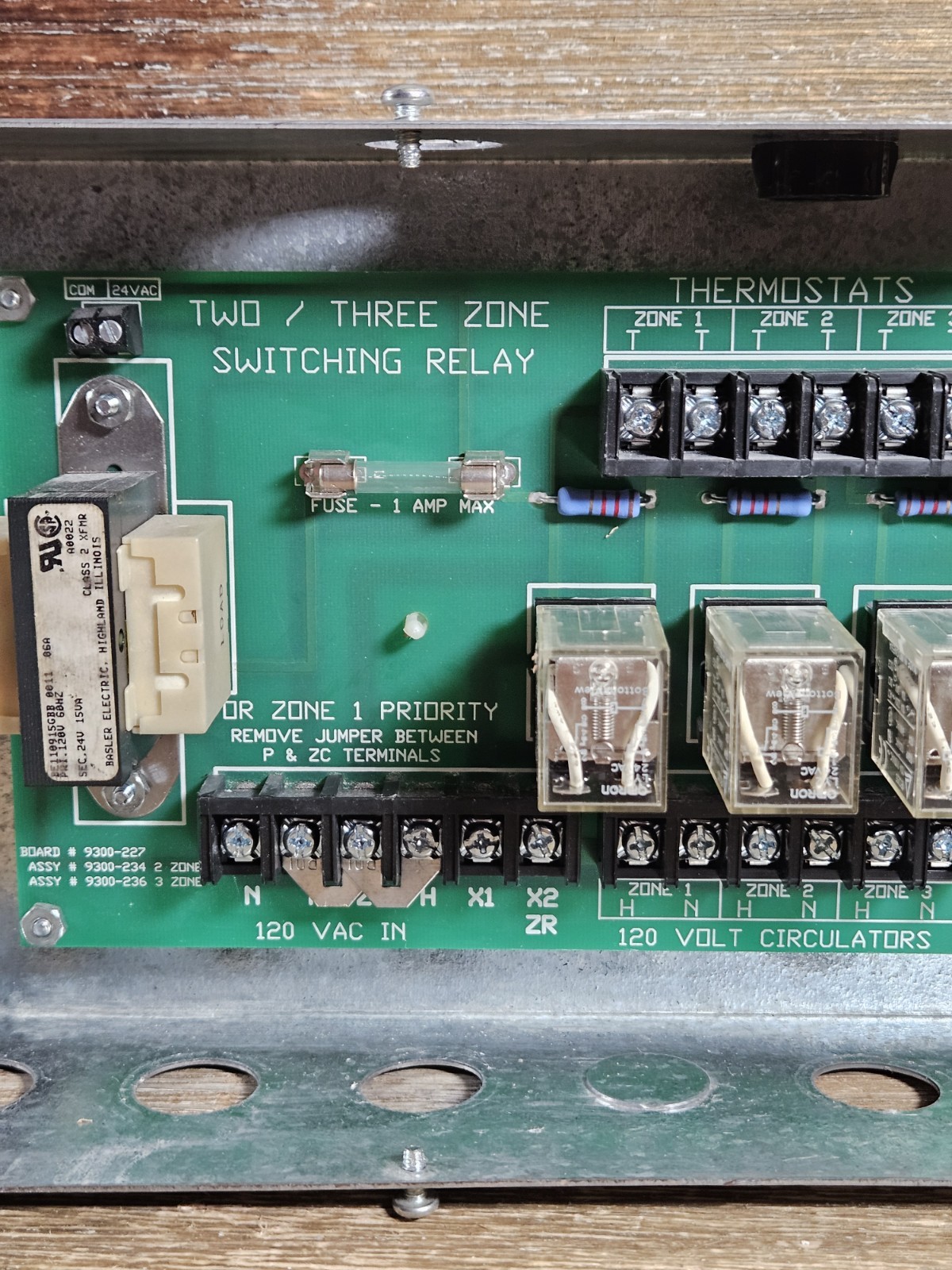 Taco SR503 Three Zone Switching Relay Boiler Circulator Control Board SR503-4