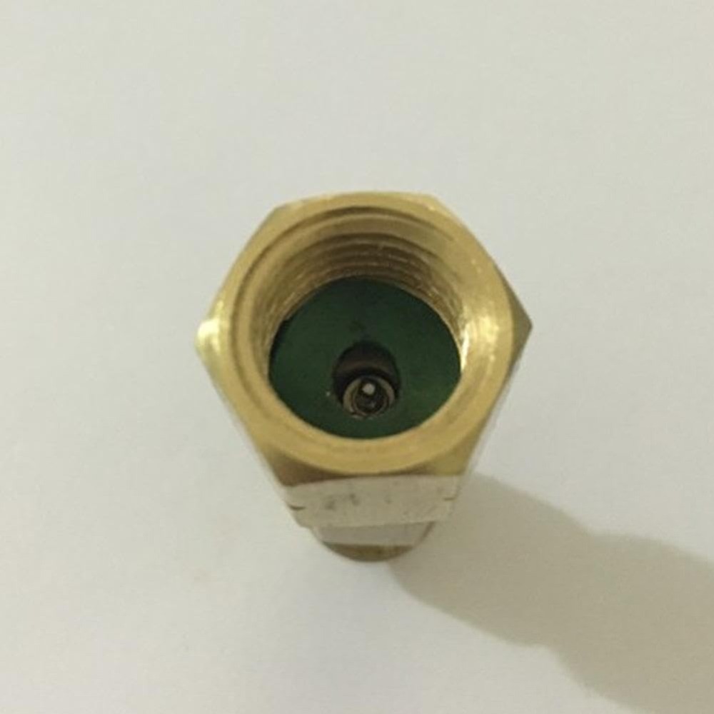 R32 R454B Refrigerant Brass Adapter 1/4″ Female to 1/4″ Male Reverse Thread