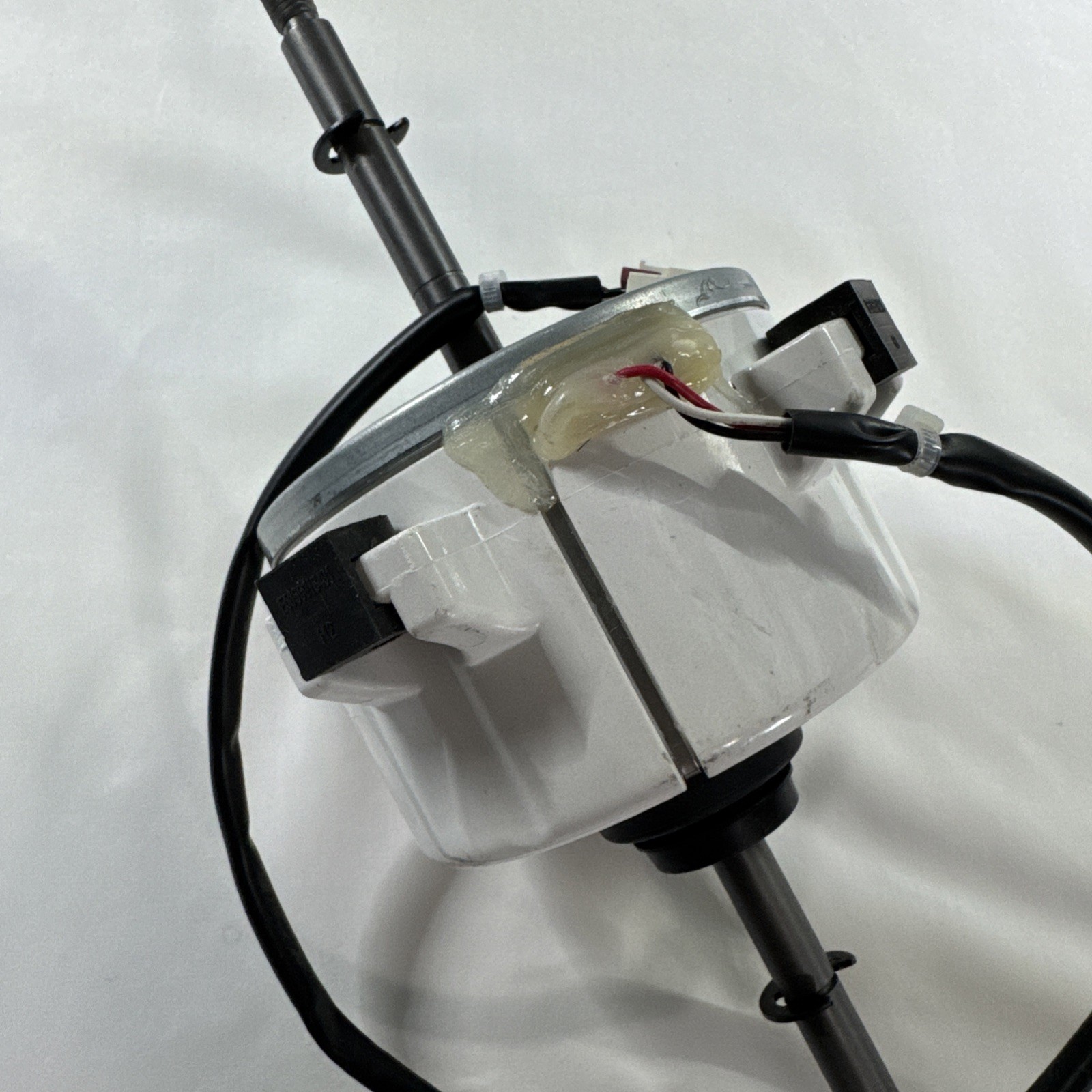 DC310V 140W 0.60A Brushless DC Motor Resin Pack E CL 1000R/Min