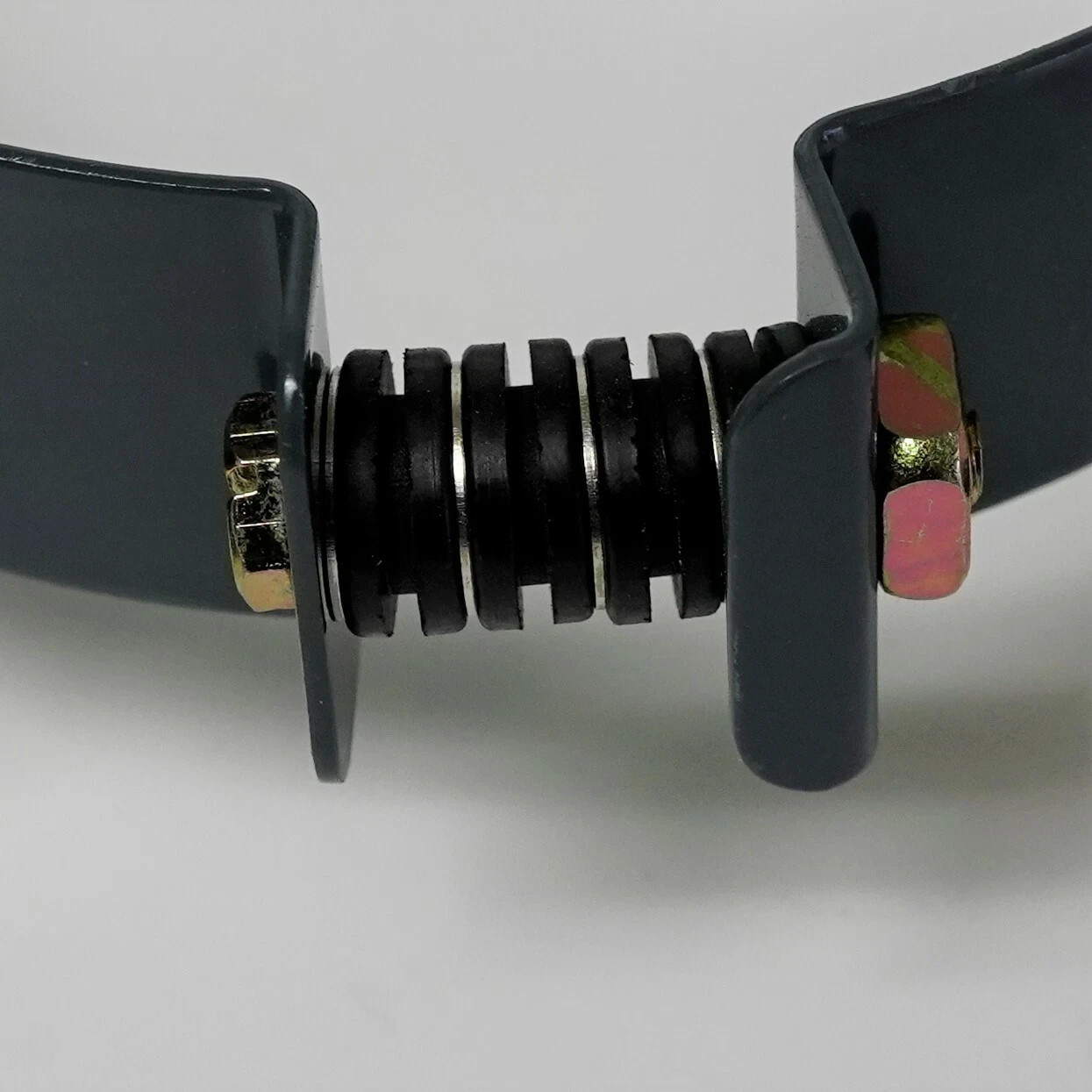 Motor Torsion Mounting Bracket, 4 Arm for Carrier