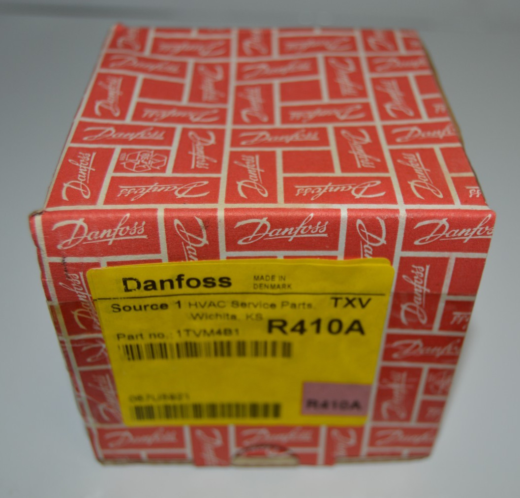 DANFOSS 1TVM4B1 TXV EXPANSION VALVE R-410A, 5/8″ Inlet, 5/8″ Outlet NEW SURPLUS
