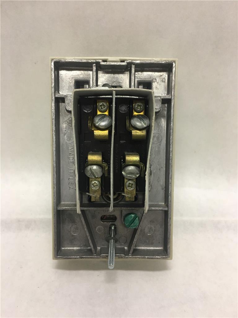 Berko Room Thermostat WT200-A-DP Electric Heat 45-85F Double Line Break 120-240V