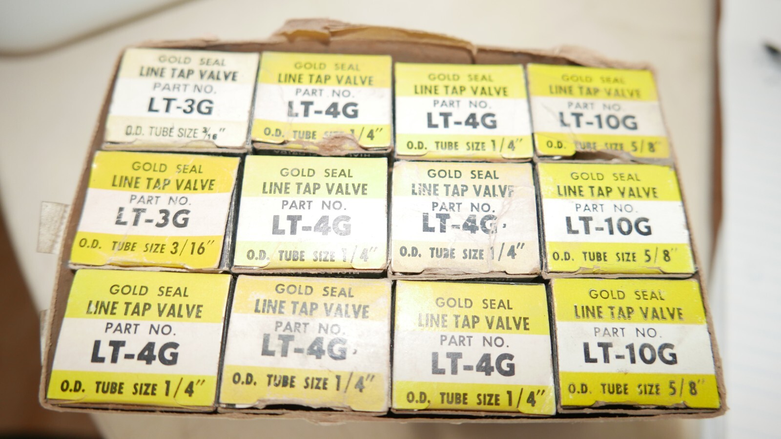Bulk lot of 12 New Assorted Watsco Gold Seal Line Tap Valves Lt-3G LT-4G LT-10G