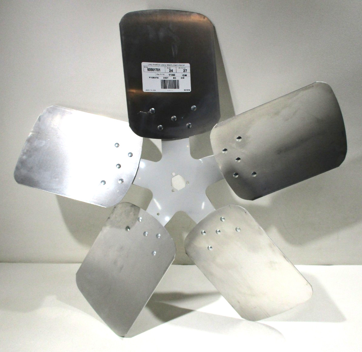 Lau 60561701 24″ Fan Blade CW Rotation 27 Degree Pitch 5 Blades