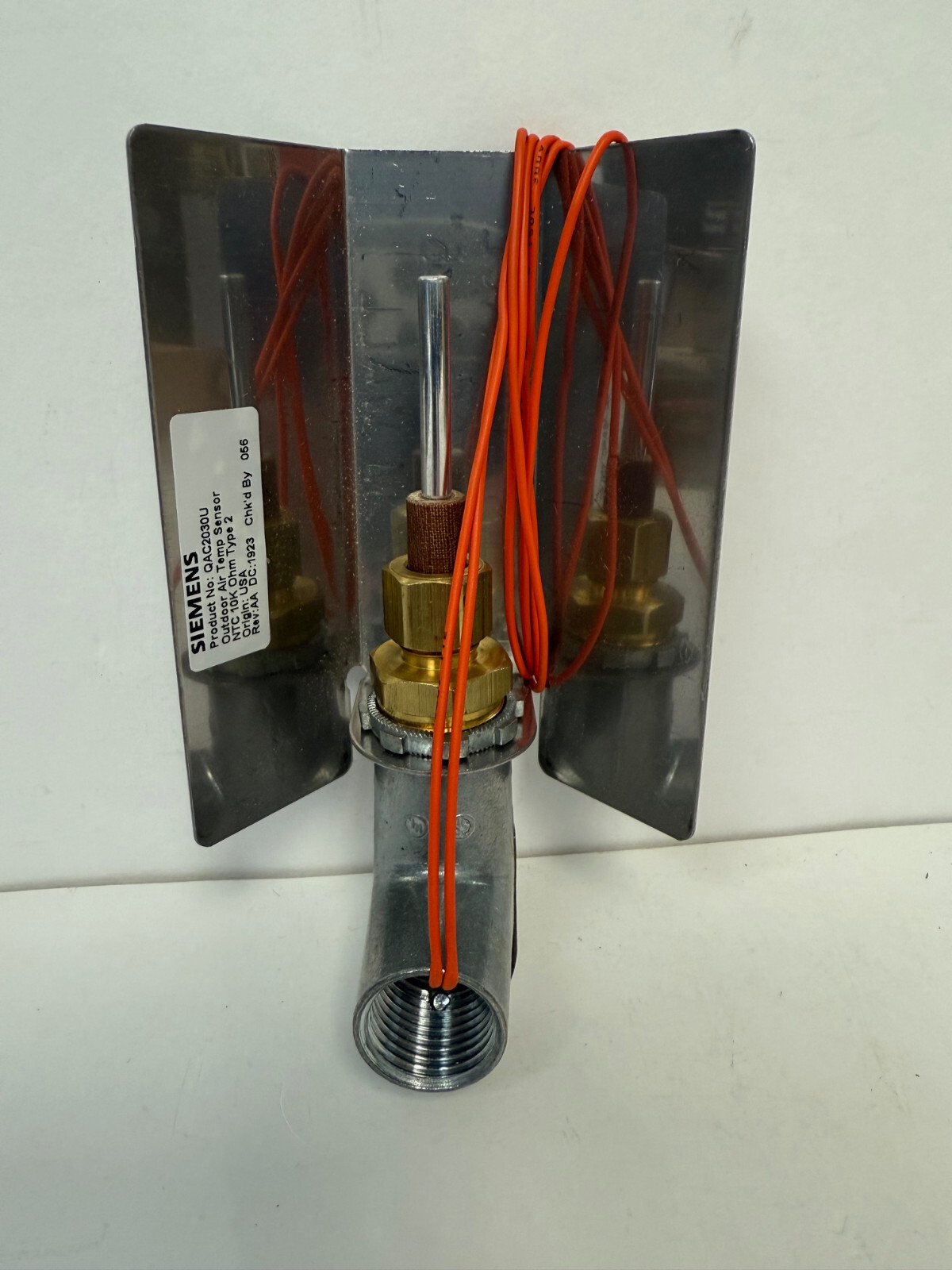 SIEMENS QAC2030U OUTDOOR AIR TEMPERATURE SENSOR NTC 10K OHM TYPE 2 NEW