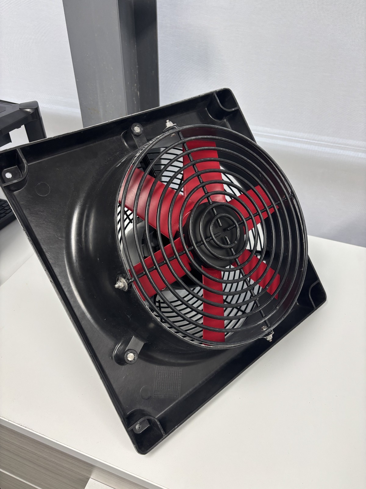 New in Box MULTIFAN V2E30K6M71100 Exhaust Fan, 12″, Single-Phase 240VAC