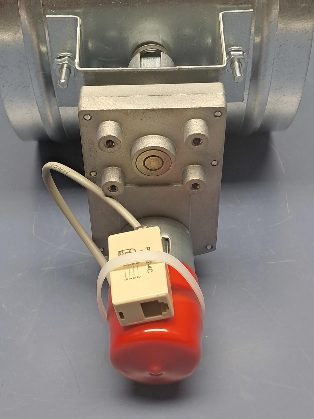 Ruskin – ZPD25 – 8″ Zone Pulse Fire Damper True Round w/Cable – NEW