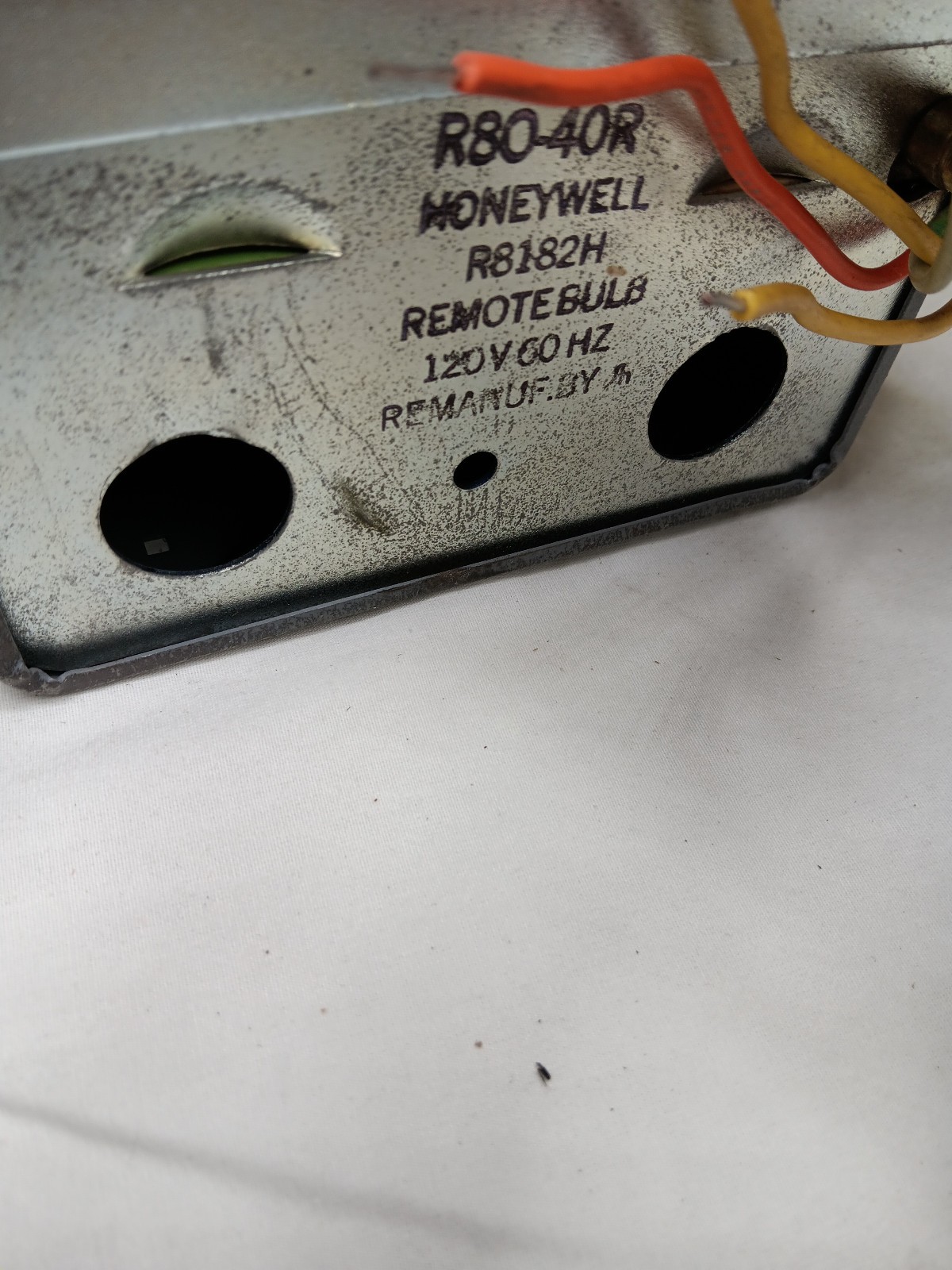 SID HARVEYS R80-40R HONEYWELL R8182H COBINATION CONTROL *Read Description*