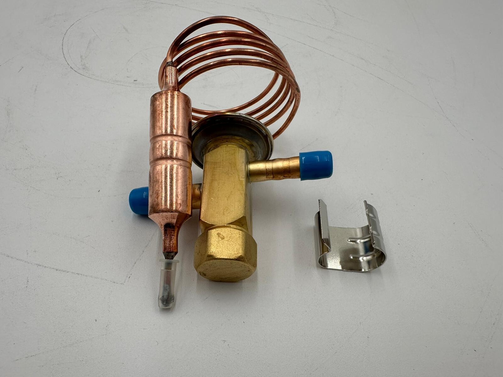 R134a Thermostatic Expansion Valve Sanhua In 1/4 Out 1/4 Solder 32023-1 RFG B04