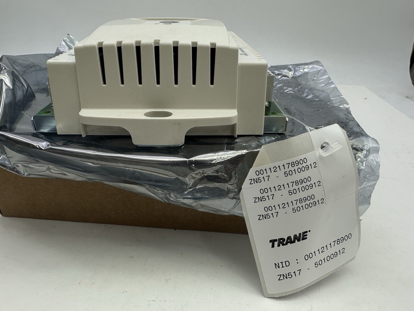 New Open Box TRANE Tracer ZN517 HVAC Controller TR-TCC1200-Z517