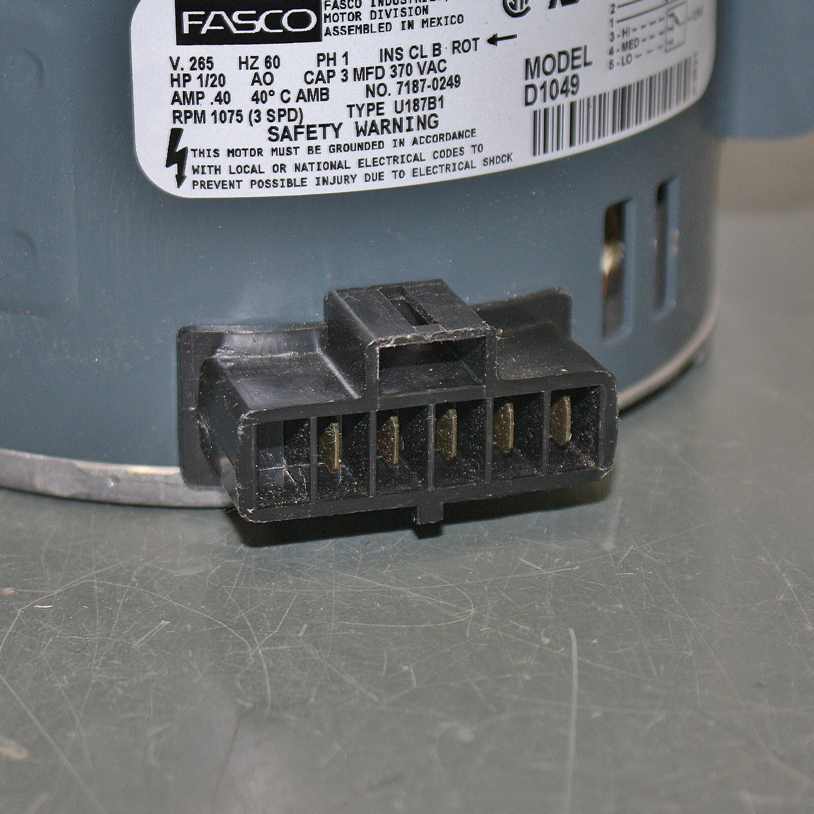 Fasco Condenser Fan Motor D1049, 265V AC, 1/20 HP, 1075 RPM, 42 Frame, 1 PH