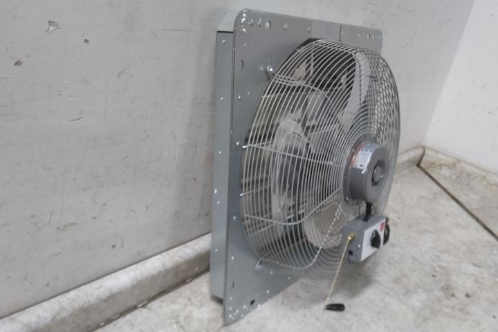 Canarm GSF3-20A 20 In Blade Diameter 1/4 HP 120VAC Galvanized Shutter Fan