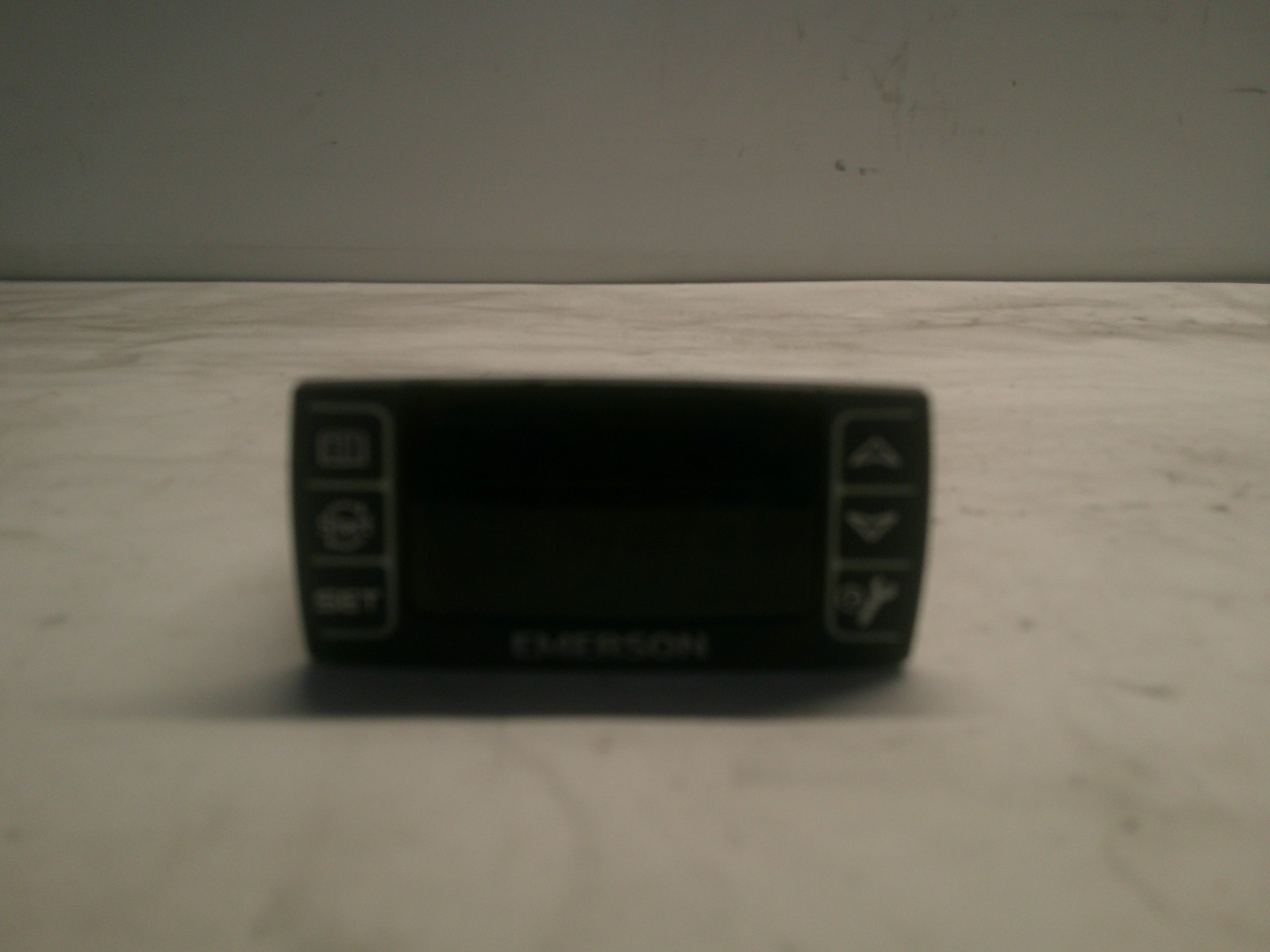 Emerson Dixell XC10CX-4P01G Refrigeration Control v7.3d