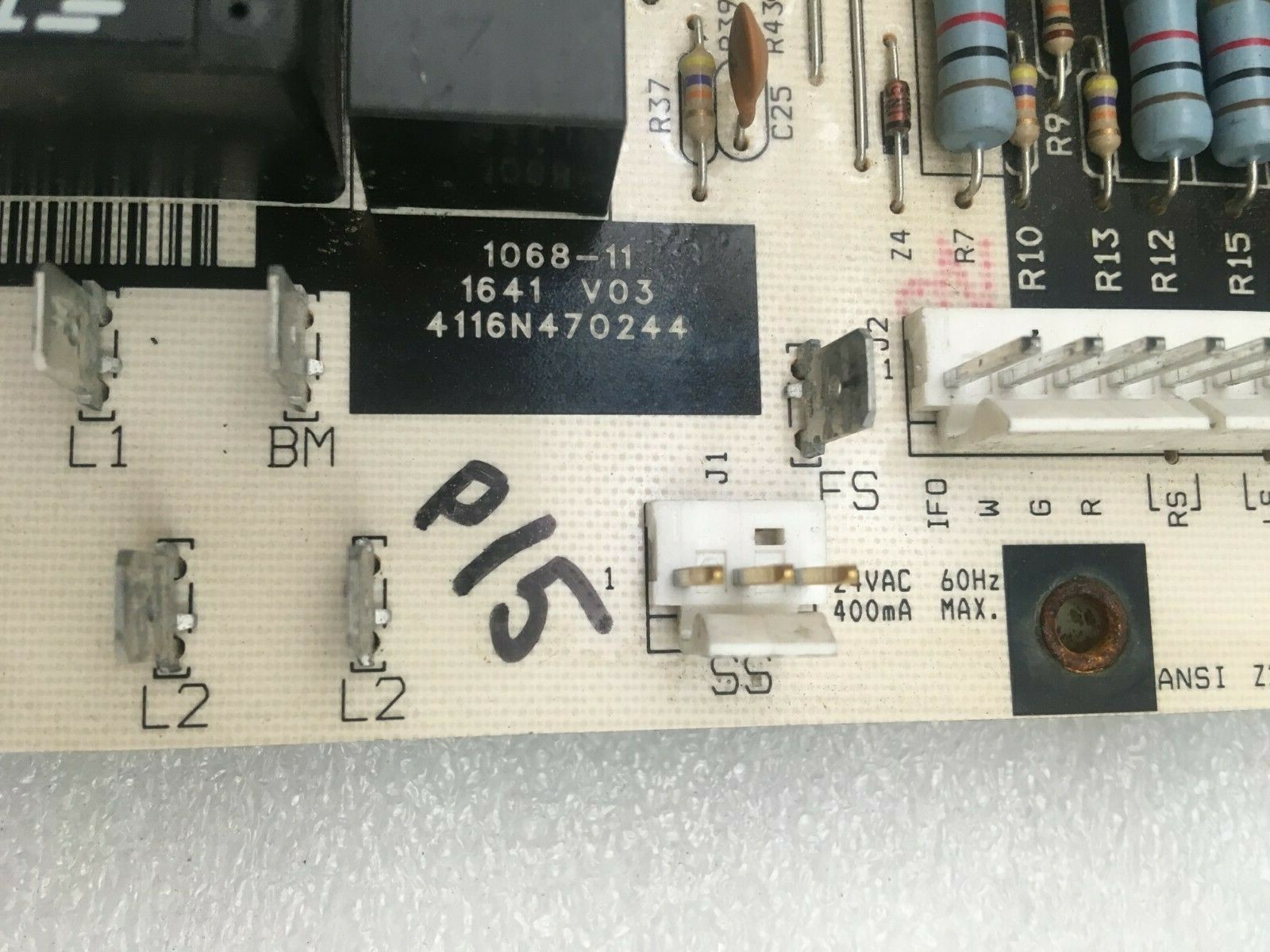 Carrier Bryant LH33WP003A Furnace Control Board 1068-11 used #P15