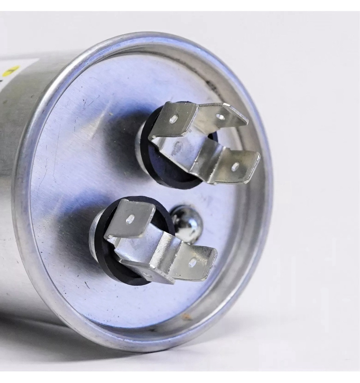TitanPro TRCF30 HVAC Round Motor Run Capacitor. 30 MFD/UF 440/370 Volts
