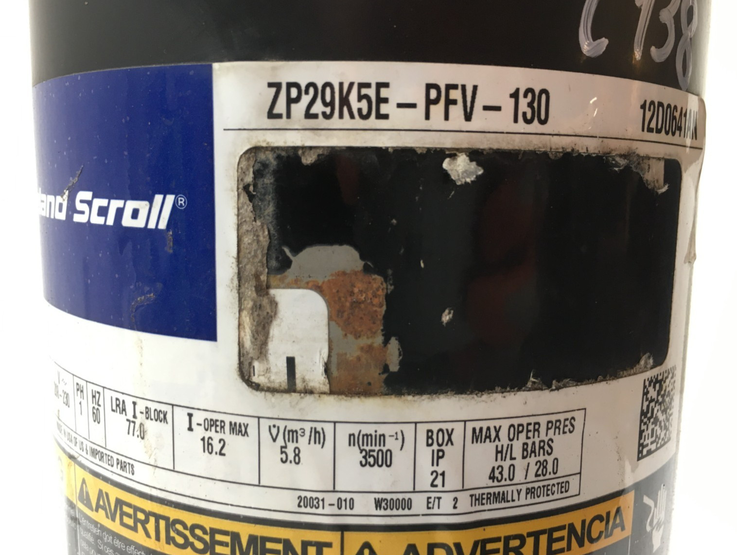Copeland 2.5 Ton Scroll Compressor ZP29K5E-PFV-130 208/230V 1 PH used C138