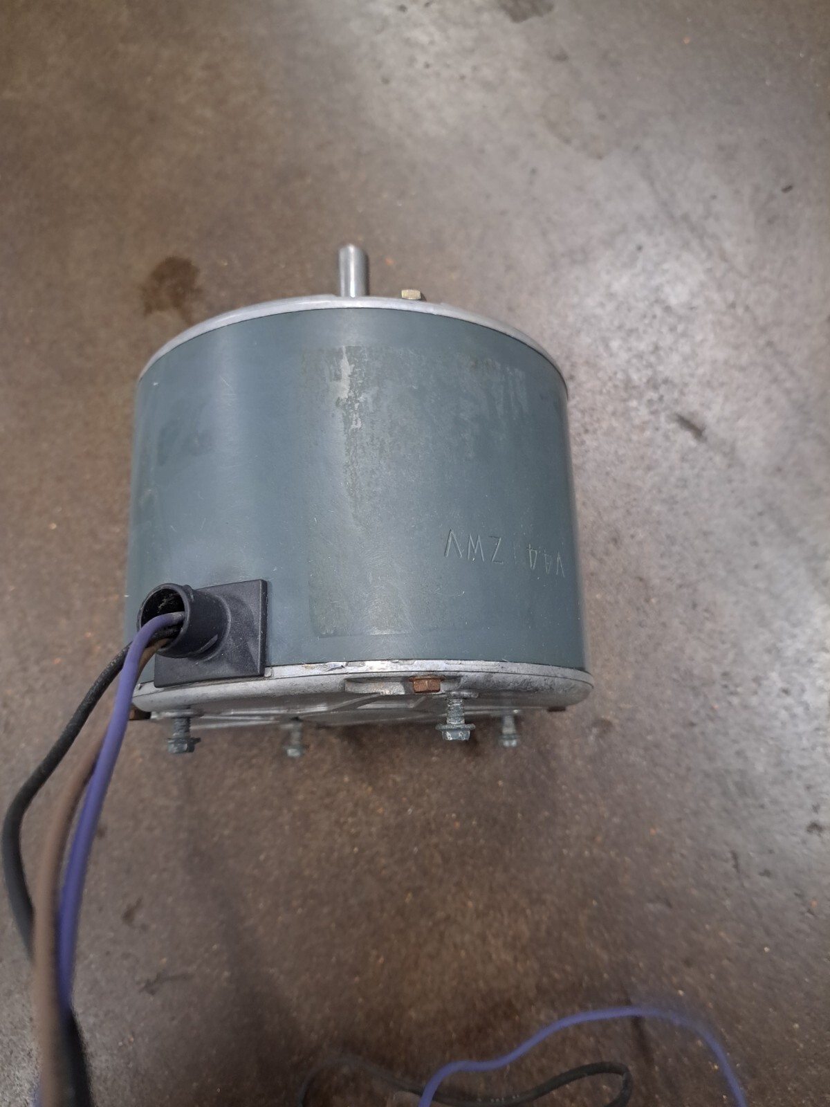 Trane X70370271010 5KCP39DGV441AS 1/8 HP 1100rpm fan motor