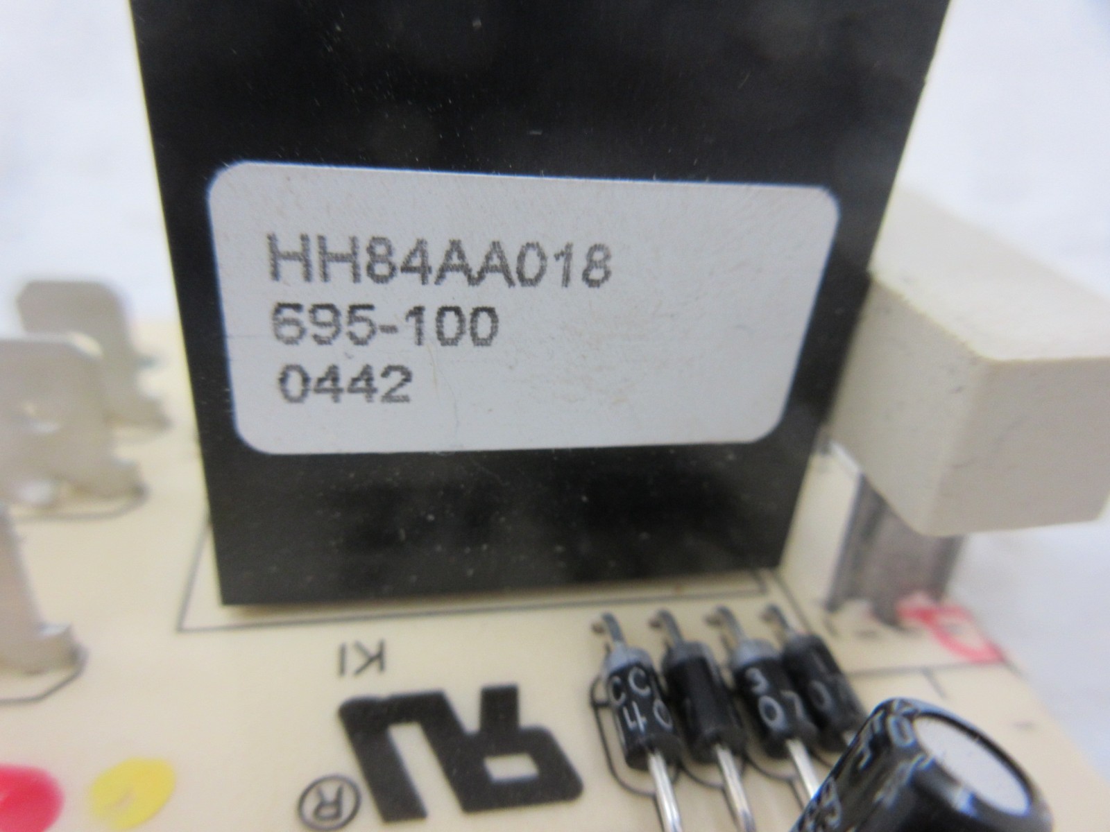 CARRIER BRYANT PAYNE HH84AA018 CONTROL BOARD