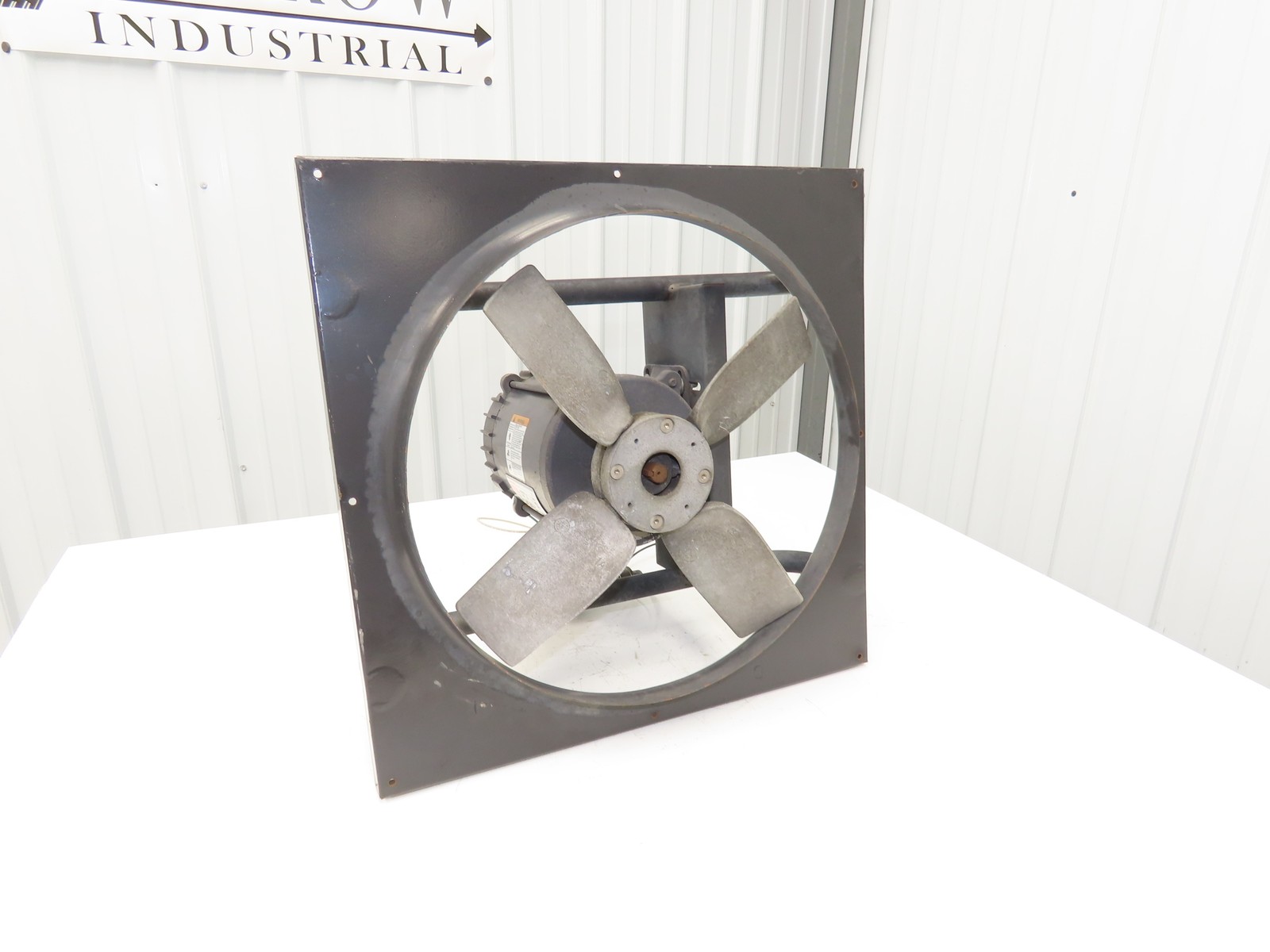 Dayton 3XK37 16″ Exhaust Fan 1/4Hp 1725rpm 115V 1PH Haz Loc Motor 20″Sq Frame