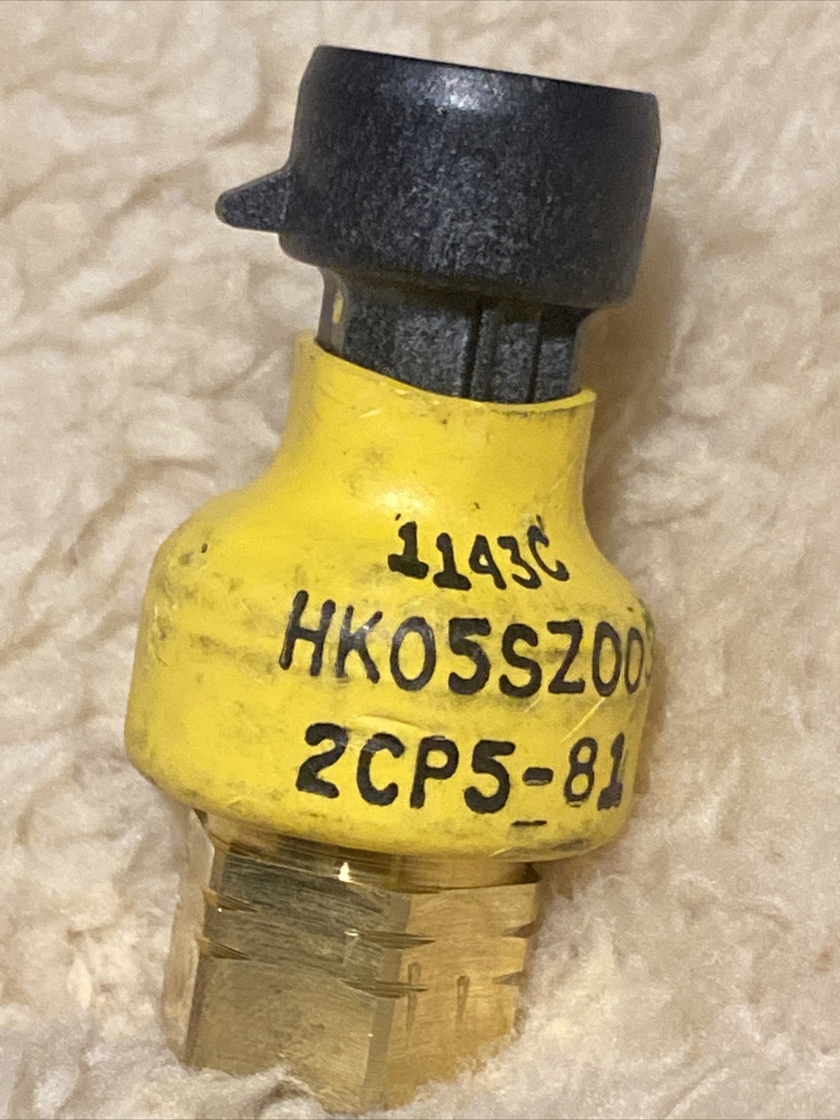 1PC NEW HK05SZ003 Pressure Transducer 2CP5-81. New. Free Fast Shipping.