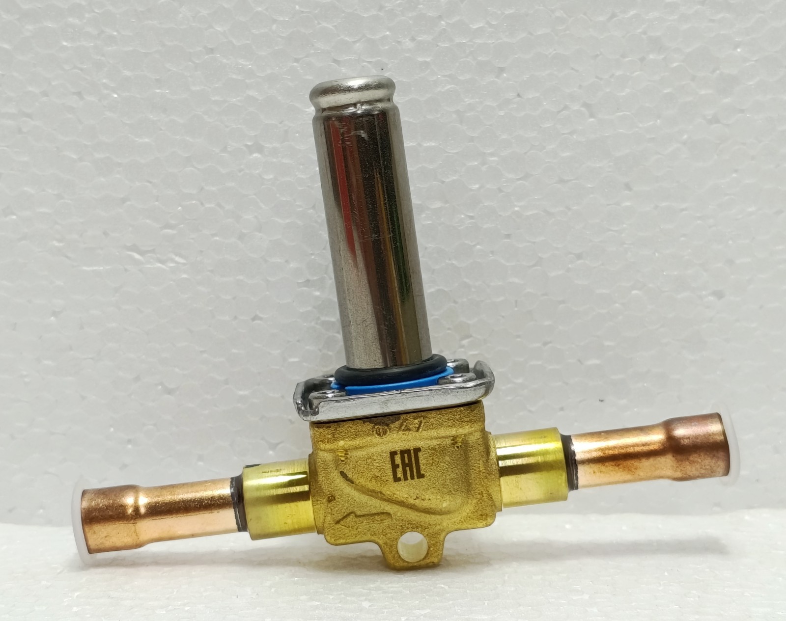 Danfoss Solenoid Valve EVR 6 NC 3/8″ ODF Solder – 032L1212 HVAC/Refrigeration