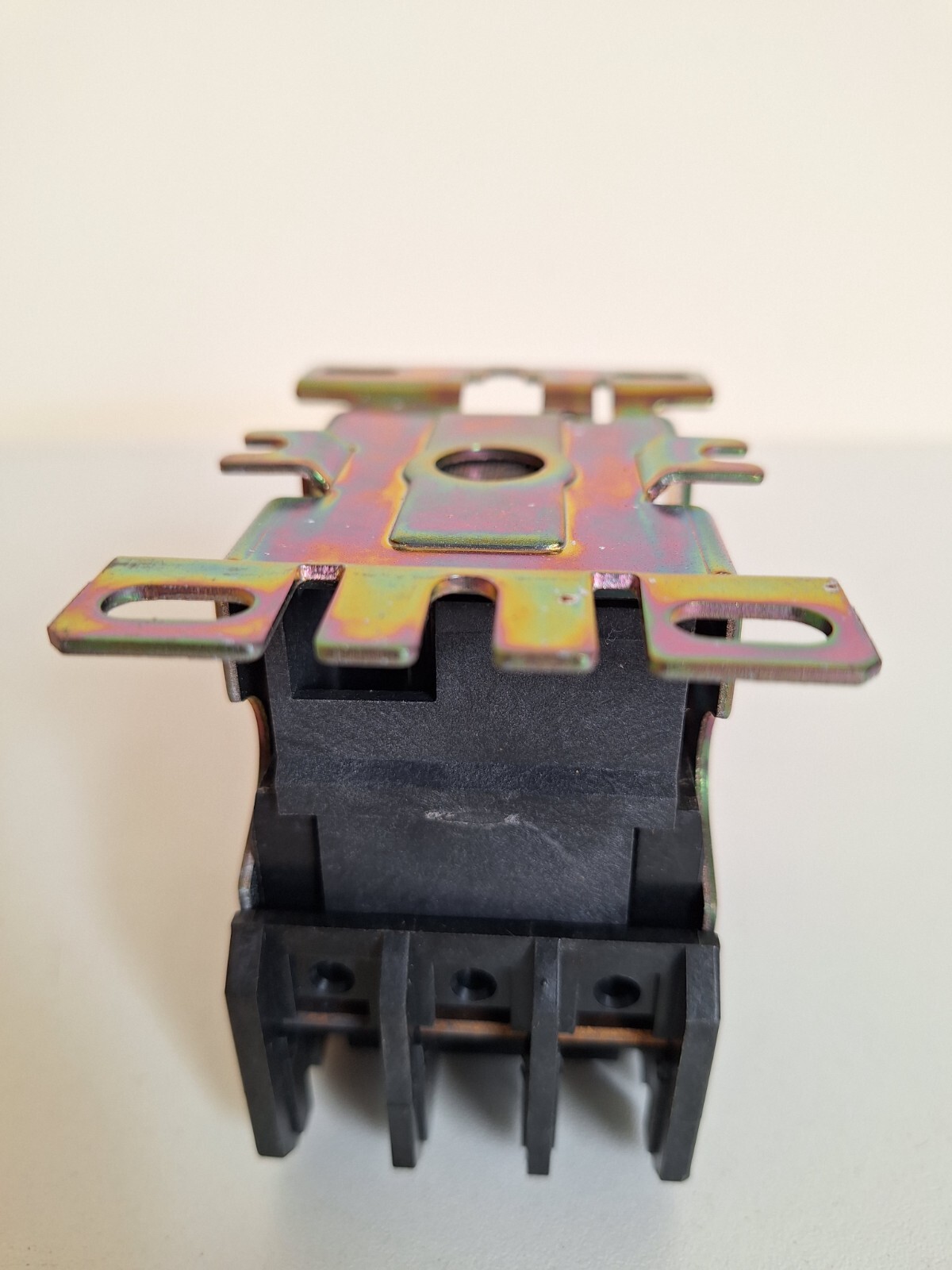 Cutler-Hammer C25DNA330 Series C1 Contactor (Lot of 2 pcs)