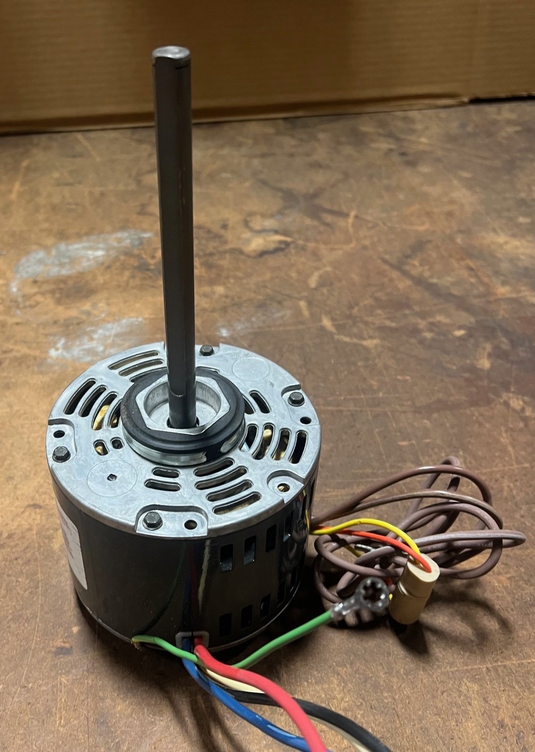 CENTURY 595A HVAC MOTOR, 277V AC, 1-PHASE, 3 SPEED, 1,075 RPM, 833KX4, NEW!