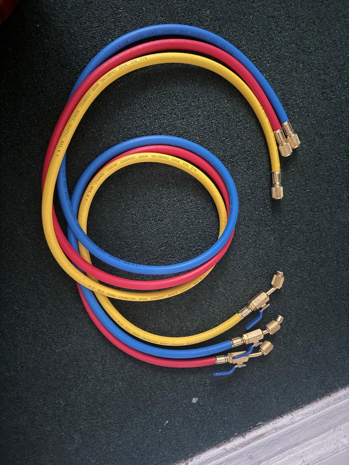 Yellow Jacket 29986 Plus II 1/4″ Hose with Compact Ball Valve, 72″ (Pack of 3)