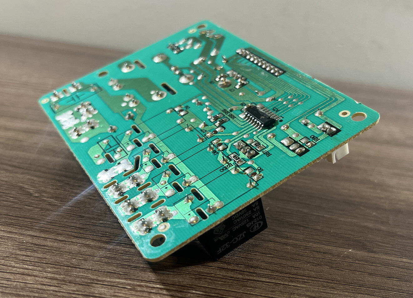 Genuine OEM GE ac model: AHTK08AAW1 Power Supply Board 0011800333