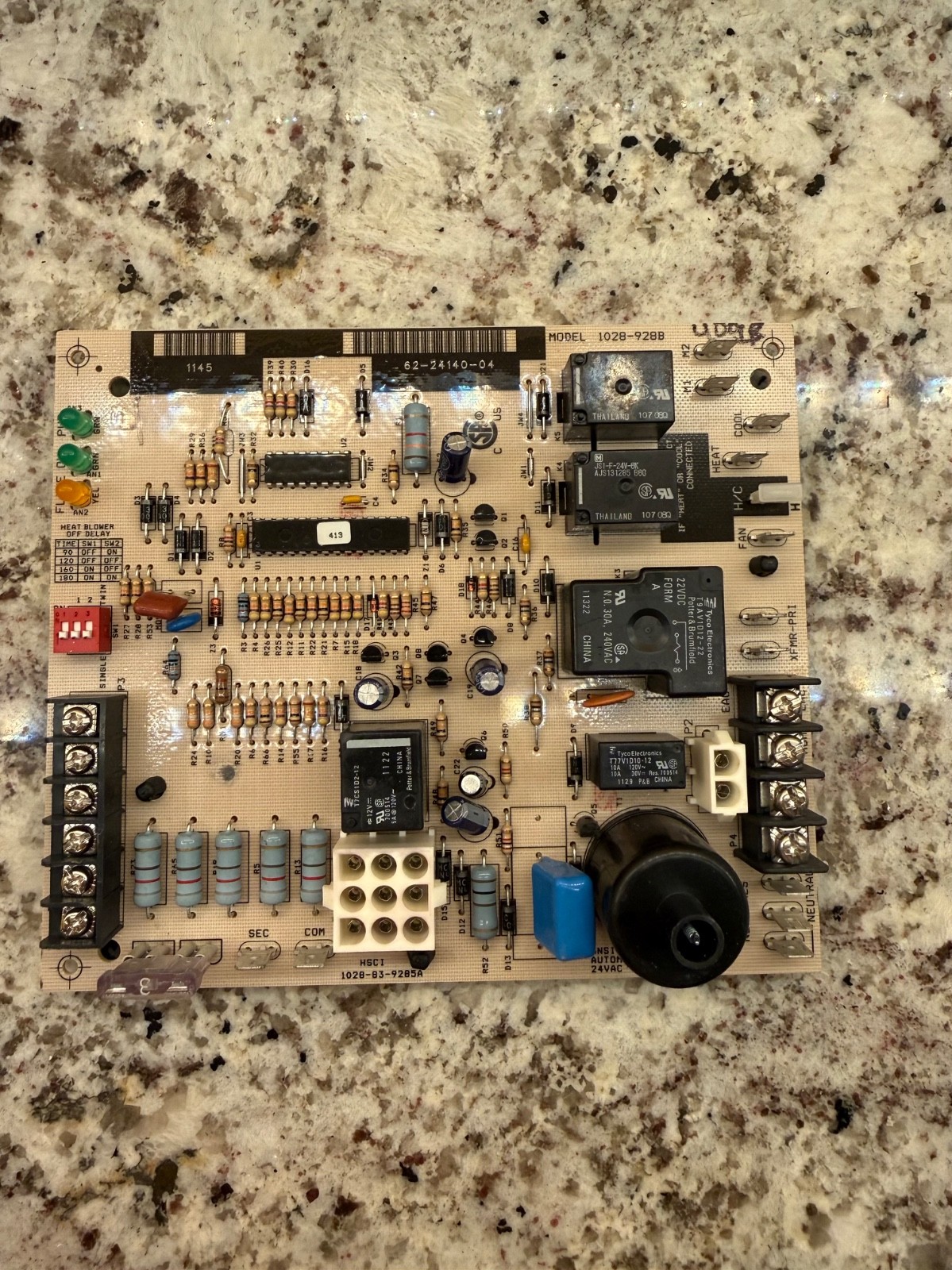 Furnace Control Circuit Board 1028-83-9285A 1028-928B 62-24140-04 GUARANTEED