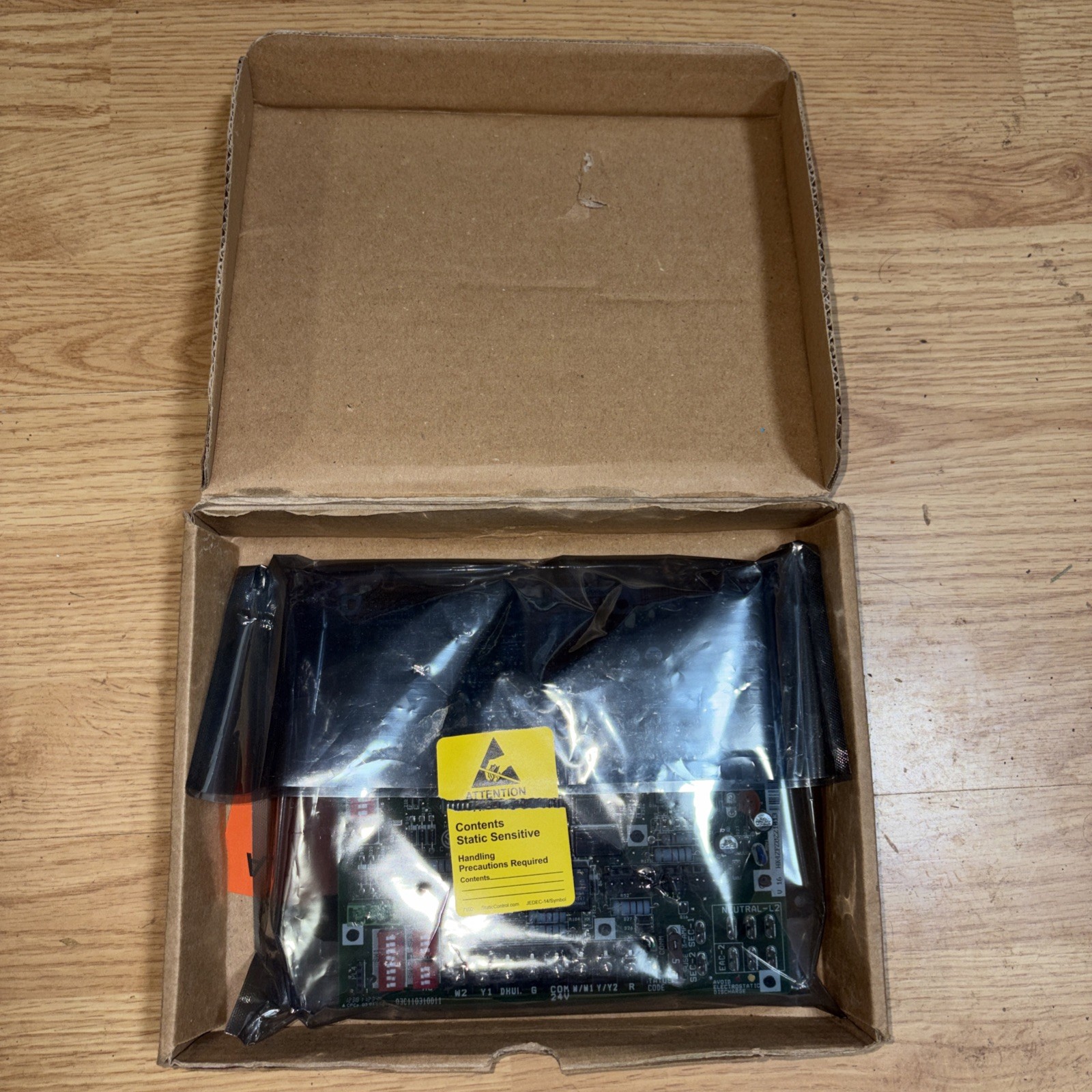 CARRIER HK42FZ064 Control Board (open box)